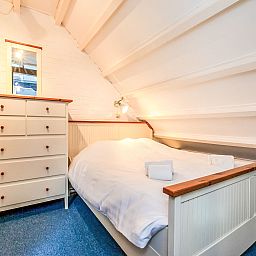 Knusse slaapkamer in Vakantiehuis Buitenplaats Schouwen nr 86, Burgh-Haamstede, Schouwen-Duiveland.