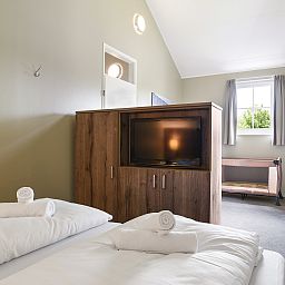 Guest house 600497 - Bungalow Schouwen-Duiveland - Villapark Livingstone | 4-persoons villa | 4L