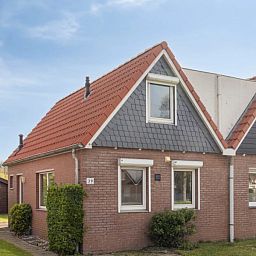 Vakantiewoning Oostkapelle in Walcheren, Zeeland, biedt een charmant vakantiehuis dicht bij het strand, omgeven door natuur en rust.