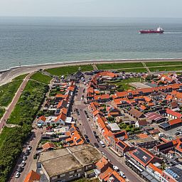 Buitenkant van vakantiehuis ZE926 in Westkapelle, Walcheren, Zeeland.