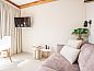 Verblijf 620443 • Vakantiewoning Walcheren • Luxe 2-persoons vakantiehuis met airco in centrum van  • 9 van 20