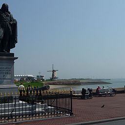 Guest house 620527 - Holiday property Walcheren - Vakantiehuis Havenzicht National Monument