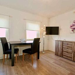 Sunny beach near vacation home ZE303, Zoutelande, Walcheren, ideal for a day out.