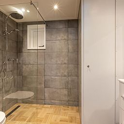 Lichte zolderruimte in vakantiehuis ZE1633, Zoutelande, Walcheren, Zeeland.