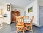 Verblijf 620827 • Vakantiewoning Walcheren • Comfortabel 4-persoons vakantiehuis in het oude deel van  • 2 van 26