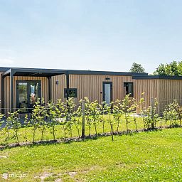 Guest house 623402 - Chalet Walcheren - Luxe Chalet op Minicamping Waarde