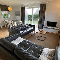 Modern sitting area in VZ921 Holiday home in Cadzand-Bad, Zeeuws-Vlaanderen, ideal for relaxation.