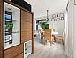 Verblijf 640819 • Vakantiewoning Zuid-Beveland • Prachtige 4-persoons vakantiewoning met een ruime tuin en  • 13 van 26
