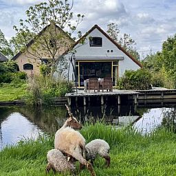 Sunrise over the landscape at Cottage in Stolwijk, vacation home in Alblasserwaard, South Holland.