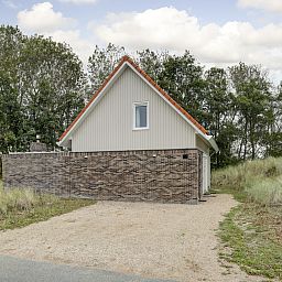Freistehendes Haus in Ouddorp, ein charmantes Ferienhaus inmitten der Natur in Goeree-Overflakkee, Sdholland. Perfekt fr Ruhe und Entspannung.