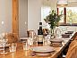 Guest house 670855 • Bungalow Groene hart • De Reeuwijkse Plassen | 20-persoons waterwoning - Wijk en Wo  • 10 of 13