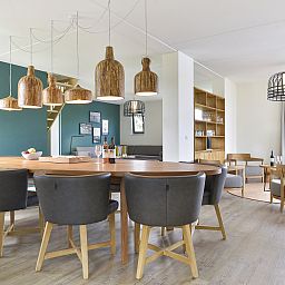 Verblijf 670874 - Bungalow Groene hart - De Reeuwijkse Plassen | 10-persoons waterwoning - De Venen |