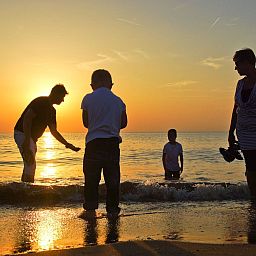 Unterkunft 6801110 - Ferienhaus Noordzeekust - Vakantiehuis mit Wallbox