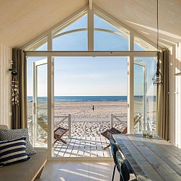 Guest house 680412 - Beach house Noordzeekust - HaagseStrandhuisjes