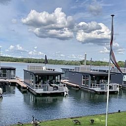 Huren Houseboat Middelaar