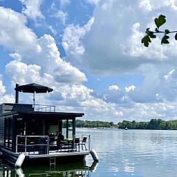 Huren Houseboat Middelaar