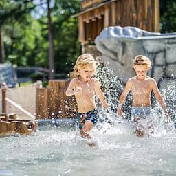 Vakantiepark De Rimboe en De Woeste Hoogte