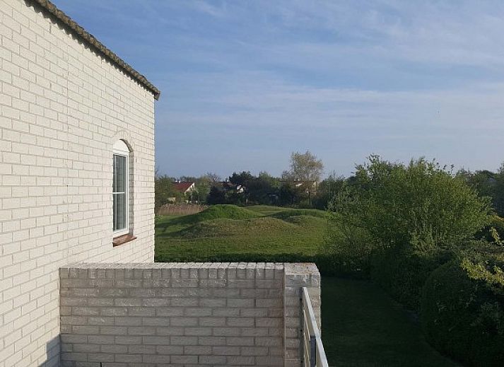 Modernes Wohnzimmer der Villa Duindoorn Texel (675) in De Cocksdorp, Texel mit komfortabler Einrichtung.