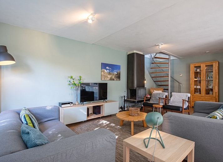 Ruim vakantiehuis Villapark Residentie Texel nr. 794 in De Cocksdorp met zonnig terras en groene tuin, ideaal voor een ontspannen verblijf.