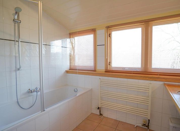 Natuerliche Umgebung rund um das Ferienhaus Velduil in De Cocksdorp Texel, ideal zum Entspannen.