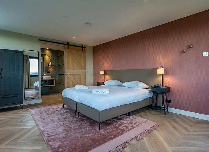 Stylish sitting area in Princenhof 1 - 6-pers, De Cocksdorp, Texel, overlooking the green fields.