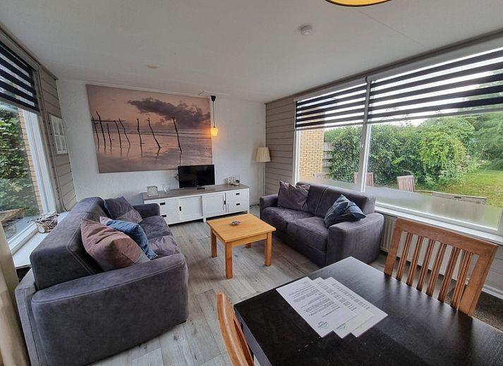 Vacation home Zilt Zand in De Cocksdorp, Texel with spacious outdoor space and green surroundings.