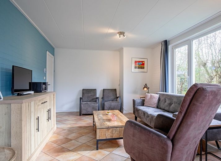 Vakantiehuis Slufterduin 134 in De Cocksdorp Texel met ruime tuin en terras.