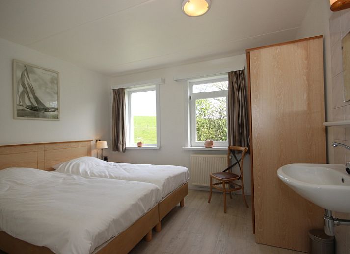 Bungalow De Witte Hoek 6 Pers. in De Cocksdorp, Texel, met ruime tuin en terras.