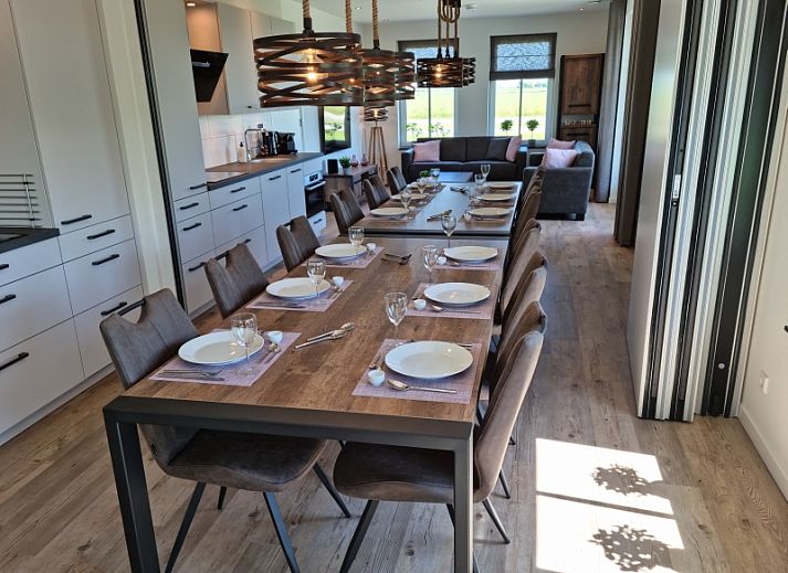 Gemuetliche Terrasse im Family House Smit Ferienhaus in De Cocksdorp Texel, Watteninseln.