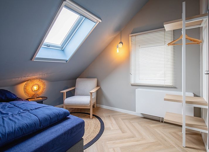 Freistehendes Haus in De Cocksdorp, Texel, mit Blick ber weite Felder von der Terrasse, ideales Ferienhaus auf den Watteninseln.