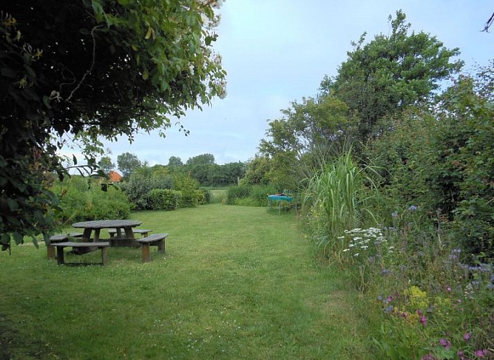 Moderne Kueche im Ferienhaus Ganzenvlucht, De Cocksdorp, Texel. Vollstaendig ausgestattet fuer einen komfortablen Aufenthalt auf den Watteninseln.