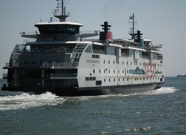 Eet- en woonruimte in vakantiehuis Type 1 - 2100, De Cocksdorp, Texel.