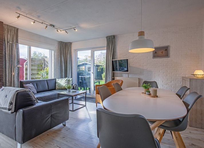 Charmant vakantiehuis Villapark Residentie Texel nr. 305 in De Cocksdorp, Texel, omringd door natuur en rust.