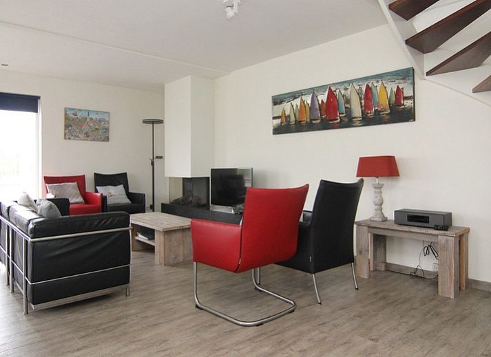 Vakantiehuis D 477 in De Cocksdorp, Texel biedt een zonnig terras en ruime omgeving op de prachtige Waddeneilanden.