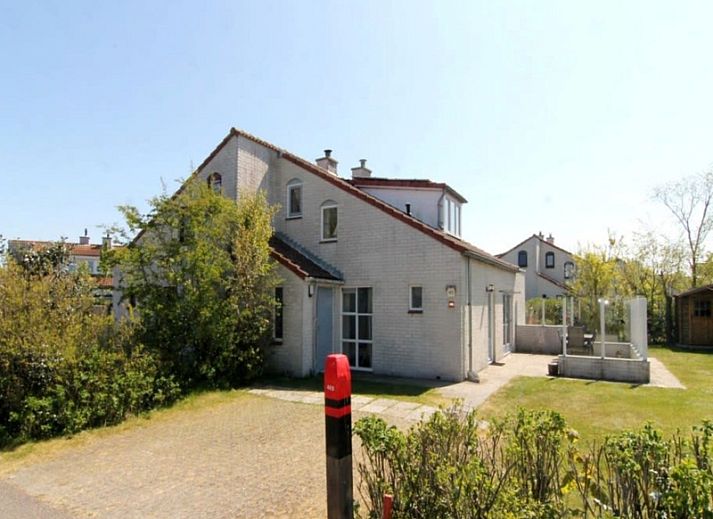 Vakantiehuis D 485 in De Cocksdorp op Texel biedt een charmant verblijf met een ruime tuin en zonnige omgeving op de Waddeneilanden.