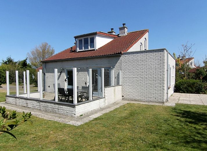 Vakantiehuis D 485 in De Cocksdorp op Texel biedt een charmant verblijf met een ruime tuin en zonnige omgeving op de Waddeneilanden.