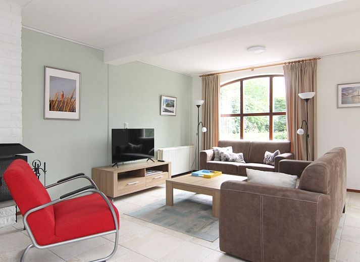 Vakantiehuis D 485 in De Cocksdorp op Texel biedt een charmant verblijf met een ruime tuin en zonnige omgeving op de Waddeneilanden.