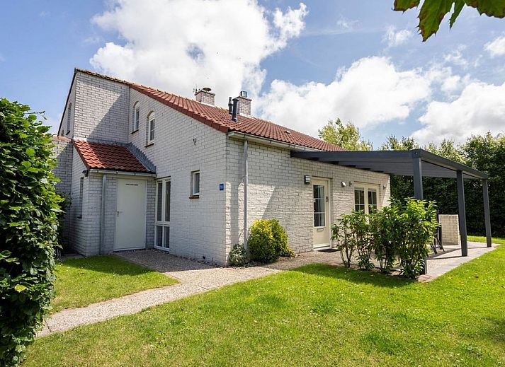 Ferienhaus D 756 in De Cocksdorp, Texel, mit sonniger Terrasse und gruenem Garten, ideal fuer einen entspannten Aufenthalt auf den Watteninseln.