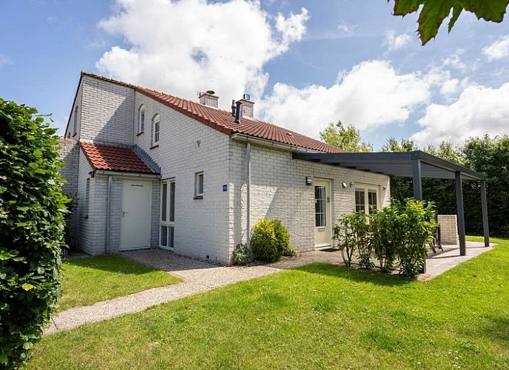 Ferienhaus D 756 in De Cocksdorp, Texel, mit sonniger Terrasse und gruenem Garten, ideal fuer einen entspannten Aufenthalt auf den Watteninseln.