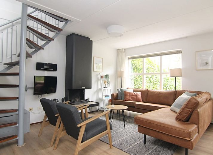 Ferienhaus D 756 in De Cocksdorp, Texel, mit sonniger Terrasse und gruenem Garten, ideal fuer einen entspannten Aufenthalt auf den Watteninseln.