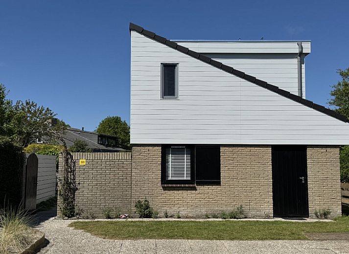 Vacation home A 301 in De Cocksdorp, Texel offers a charming exterior with modern architecture on the Wadden Islands.