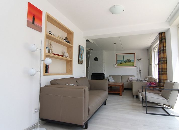 Vakantiehuis G 769 in De Cocksdorp, Texel, met zonnig terras en groene tuin, ideaal voor een ontspannen verblijf op de Waddeneilanden.