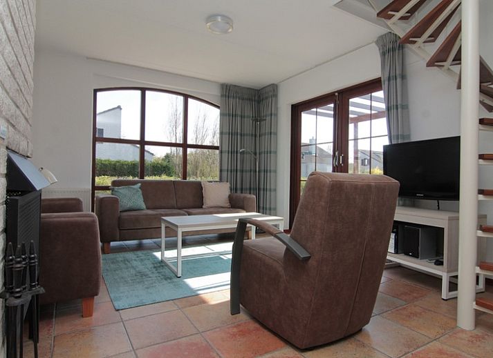 Vacation home E 645 in De Cocksdorp, Texel offers a charming stay amidst nature on the Wadden Islands.