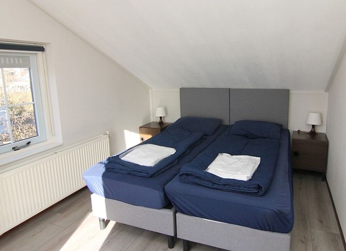 Vakantiehuis F 808 in De Cocksdorp, Texel, Waddeneilanden. Geniet van de serene omgeving en de ruime tuin van deze charmante vakantiewoning.