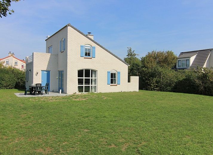 Ferienhaus F 675 in De Cocksdorp Texel, ein charmantes Ferienhaus auf den Watteninseln mit grossem Garten und sonniger Terrasse.