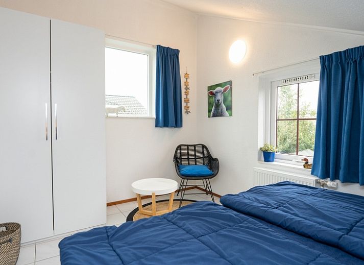 Vacation home E 541 in De Cocksdorp, Texel with spacious garden and terrace, ideal for a relaxing stay on the Wadden Islands.