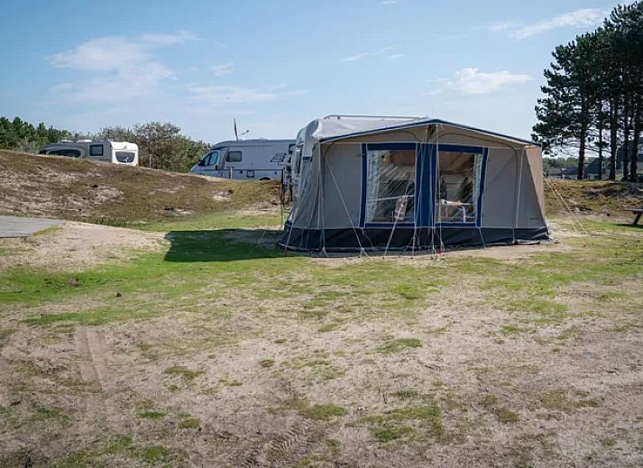 Sluftervallei Luxe campingplaats C4, stacaravan in De Cocksdorp, Texel met panoramisch uitzicht op de natuur.