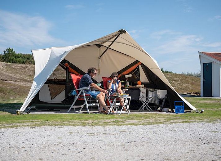Sluftervallei Luxe campingplaats C4, stacaravan in De Cocksdorp, Texel met panoramisch uitzicht op de natuur.
