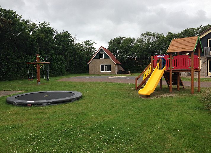 Guest house 0101772 - Holiday property Texel - De Witte Hoek villa 170m2 138