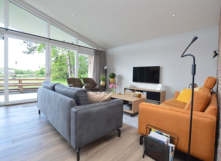 Modern vakantiehuis Orchismient 49 in De Koog op Texel met ruime tuin en terras.